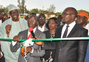 From left: HRH Professor Greg Akenzua, Pro-Chancellor and Chairman of Council Ambrose Alli University, Governor Adams Oshiomhole, Professor Cordelia Agbebaku, Vice Chancellor, Ambrose Alli University and Mr. Gideon Obhakhan, Commissioner for Education, Edo State at the commissioning of a Moot-Court building at the Ambrose Alli University, yesterday.
