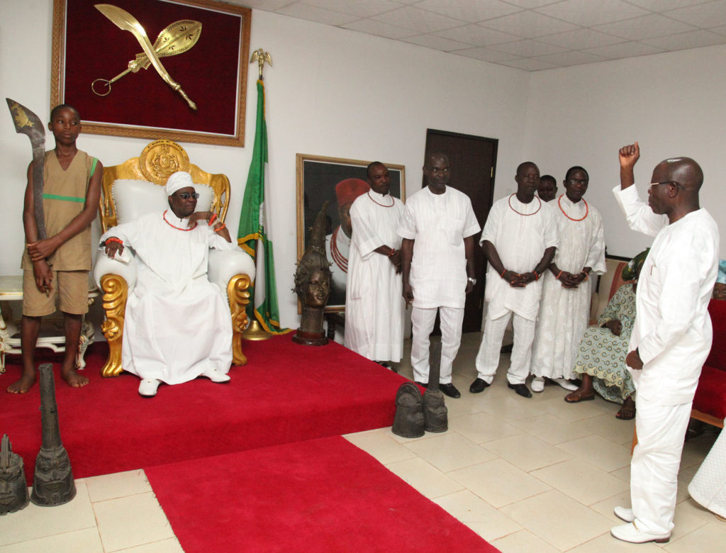 Governor Adams Oshiomhole pays obeisance to the Crown Prince of Benin Kingdom, His Royal Highness, Ambassador Eheneden Erediauwa, Edaiken n'Uselu during the Governor's condolence visit, on Sunday, to the Edaiken on the transition of His Royal Majesty, Oba Erediauwa, Oba of Benin.