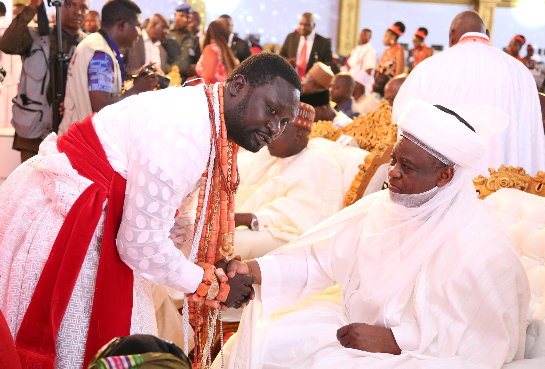 Chief Ayiri Emami and the Sultan of Sokoto, His Eminence Sa'ad Abubakar III at the coronation of His Royal Majesty, Omo n'Oba n'Edo Uku Akpolokpolo, Ewuare II, Oba of Benin, on Thursday.