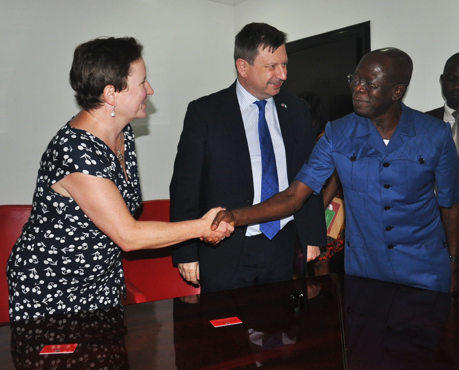 From right: Governor Adams Oshiomhole of Edo State, Mr Pau; Arkwright, British High Commissioner to Nigeria and his wife, Mrs Tricia Arkwright during a visit of the High Commissioner to Governor Oshiomhole in Benin City, Wednesday.